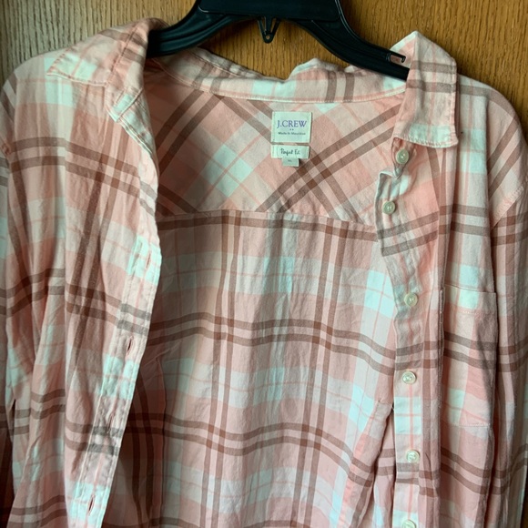 Top - Picture 2 of 2